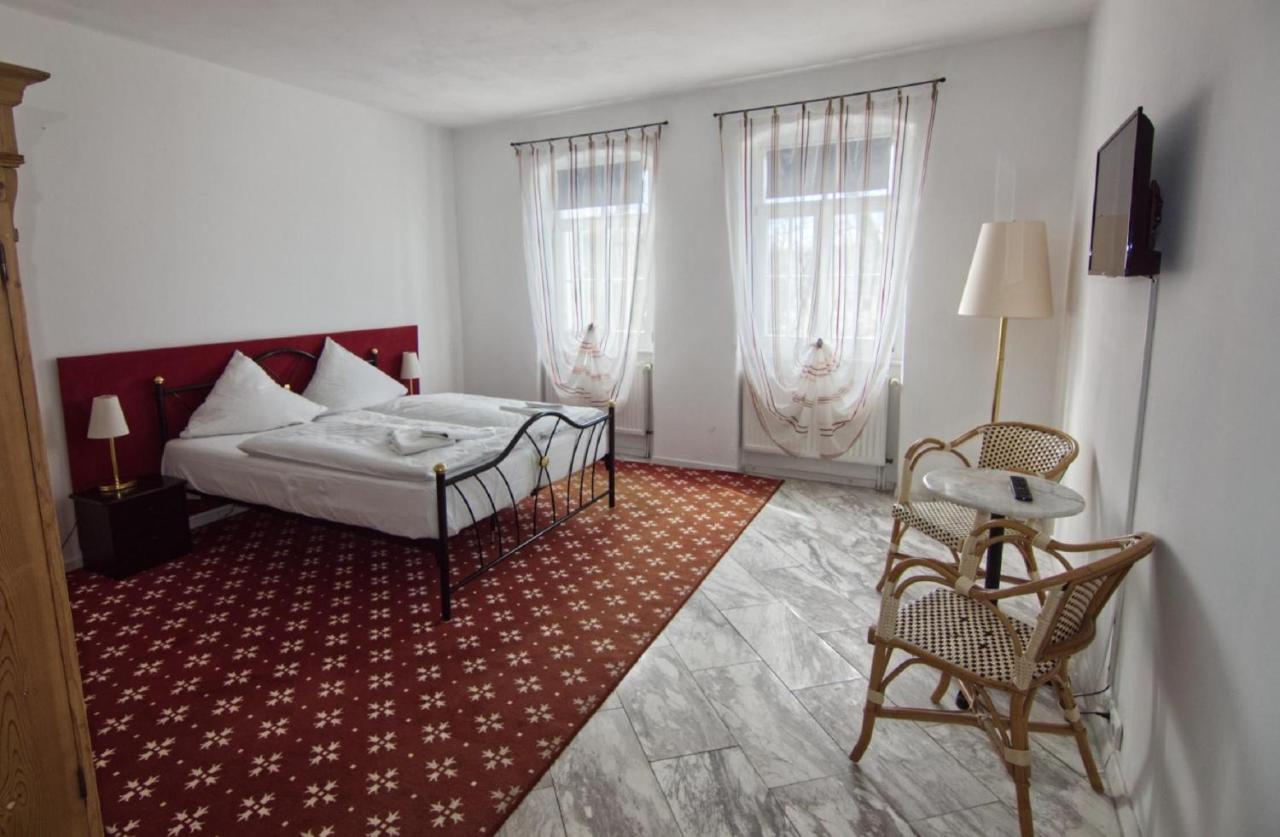 Hotel Saechsischer Hof Scheibenberg エクステリア 写真
